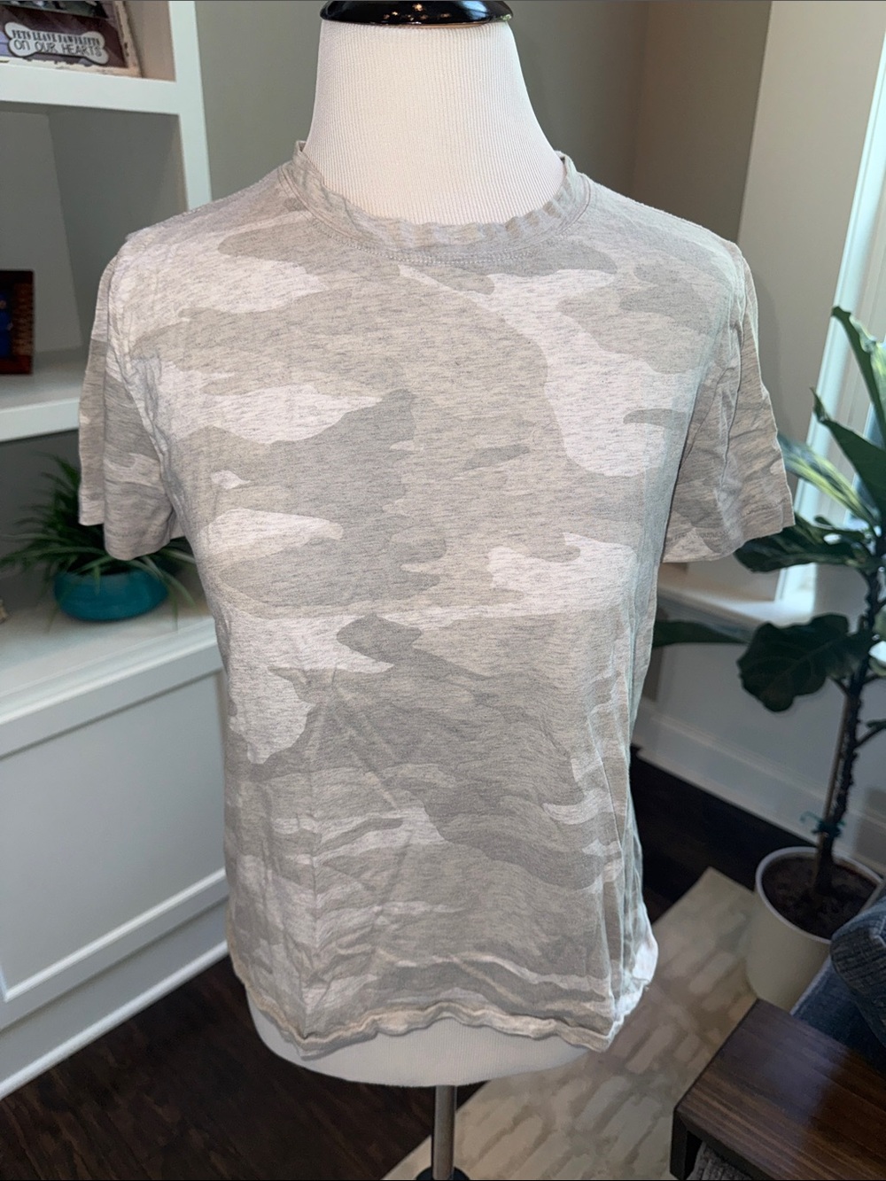 Splendid Light Gray Camo Short-Sleeve Tee